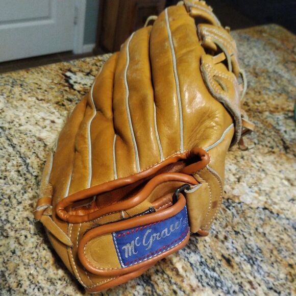 Big Mcgraw Brown Leather Right Hand Throw Baseball Glove Super Flex Pro Lock 174 - Picture 1 of 13